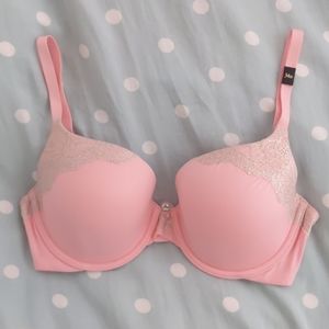 Victoria's Secret Bra 34D